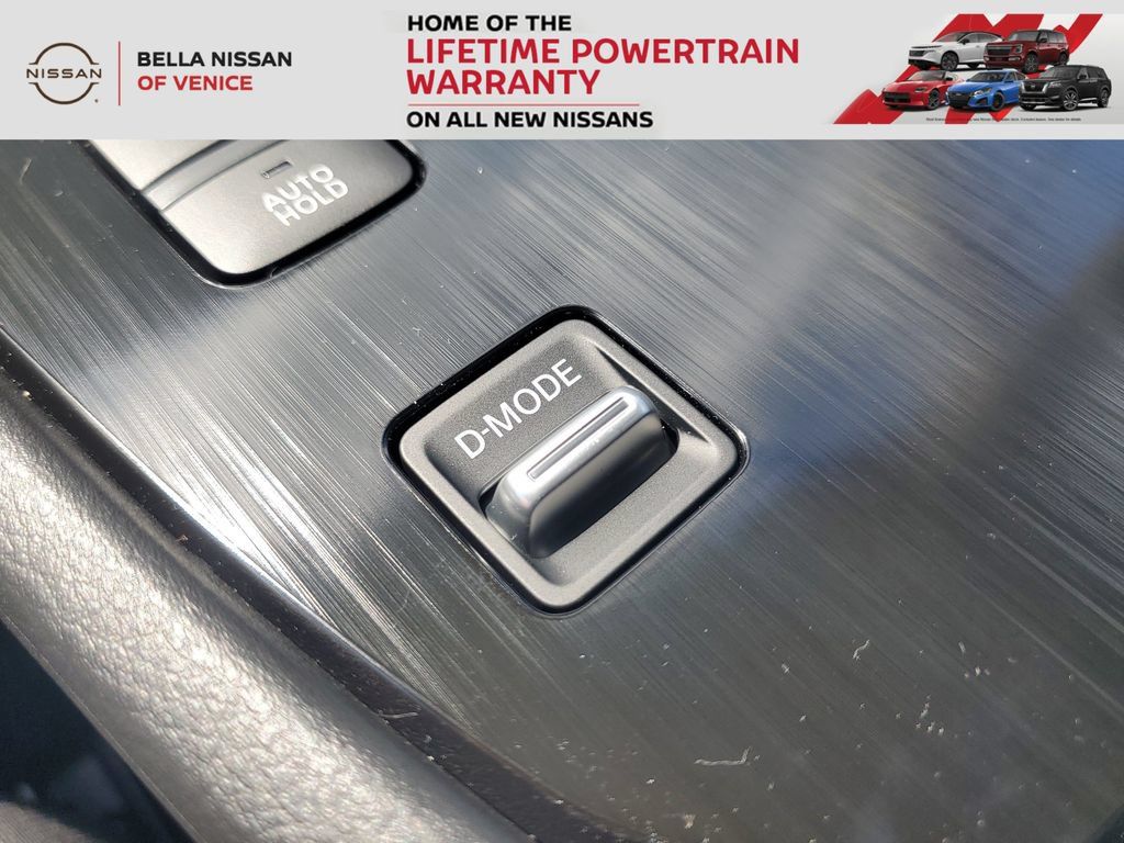 New 2026 Nissan Rogue S FWD image 29