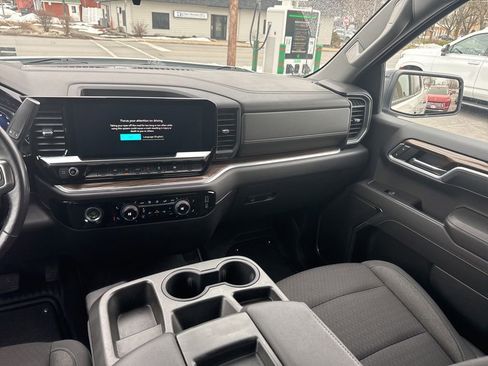 Used 2022 Chevrolet Silverado 1500 RST w/ Redline Edition image 13