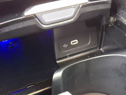 Used 2024 Mercedes-Benz C 300 4MATIC Sedan image 28