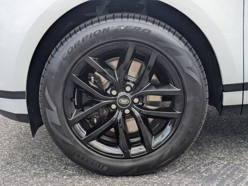 New 2026 Land Rover Range Rover Evoque S image 10