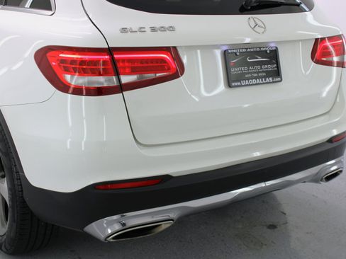 Used 2017 Mercedes-Benz GLC 300 w/ Premium 1 Package image 24