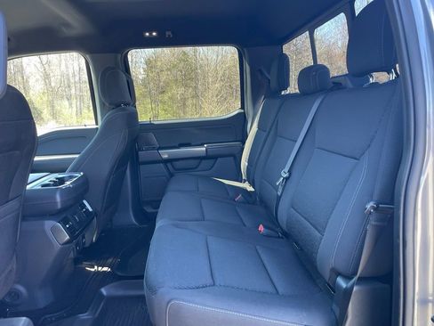 Used 2021 Ford F150 XLT w/ Equipment Group 302A High image 9