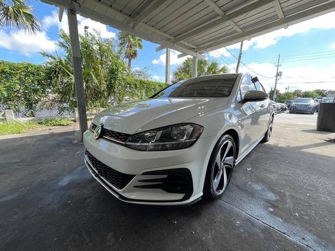 Used 2020 Volkswagen GTI S FWD image 2