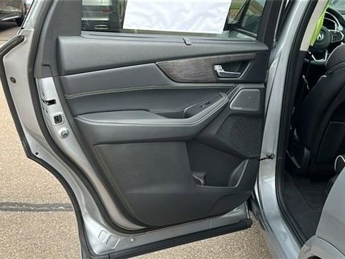 New 2026 Acura MDX SH-AWD w/ Advance Package image 25