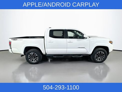 Used 2022 Toyota Tacoma TRD Sport w/ Technology Package RWD image 6