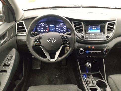 Used 2017 Hyundai Tucson SE w/ SE Popular Package 02 FWD image 22