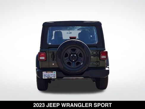 Used 2023 Jeep Wrangler Unlimited Sport AWD/4WD image 8
