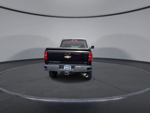 Used 2019 Chevrolet Silverado 2500 LT w/ LT Convenience Package image 6
