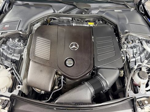 Used 2024 Mercedes-Benz C 300 Sedan image 32