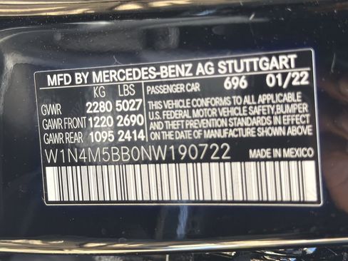 Used 2022 Mercedes-Benz GLB 35 AMG 4MATIC image 34