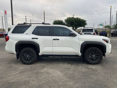 Used 2025 Toyota 4Runner SR5 image 2