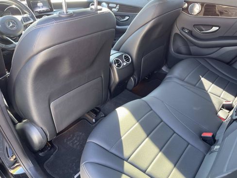 Used 2019 Mercedes-Benz GLC 300 4MATIC Coupe image 15