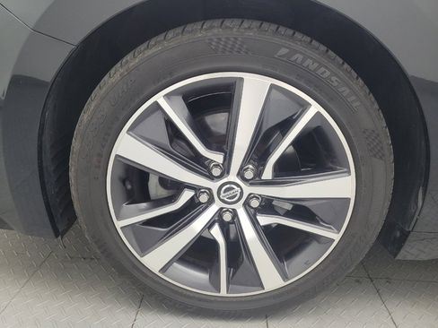 Used 2019 Nissan Maxima 3.5 S w/ Floor Mat Group FWD image 31