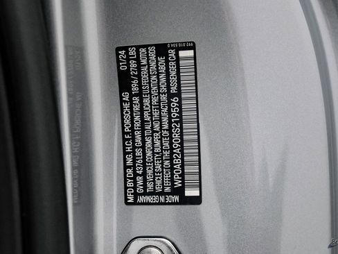 Used 2024 Porsche 911 Carrera S w/ Premium Package image 84