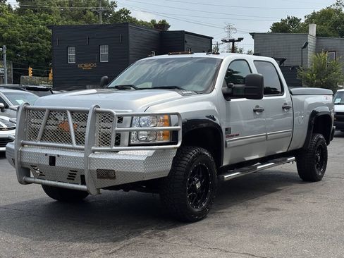 Used 2012 Chevrolet Silverado 2500 LTZ w/ LTZ Plus Package AWD/4WD image 4