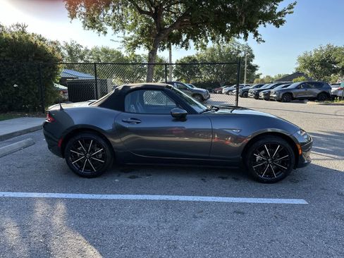 New 2026 MAZDA MX-5 Miata Grand Touring RWD image 9