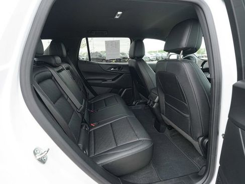 Used 2025 Chevrolet Equinox LT w/ Convenience Package II AWD/4WD image 24