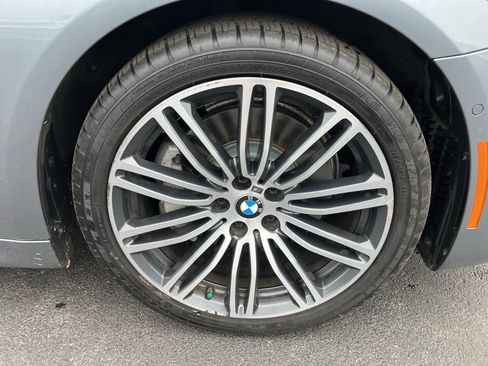 Used 2018 BMW 530i xDrive w/ M Sport Package AWD/4WD image 10