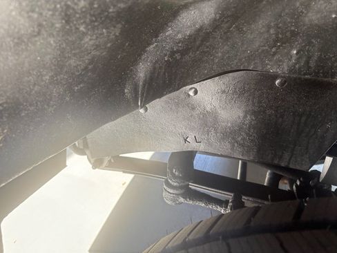 Used 1990 Chevrolet Suburban 4WD image 37