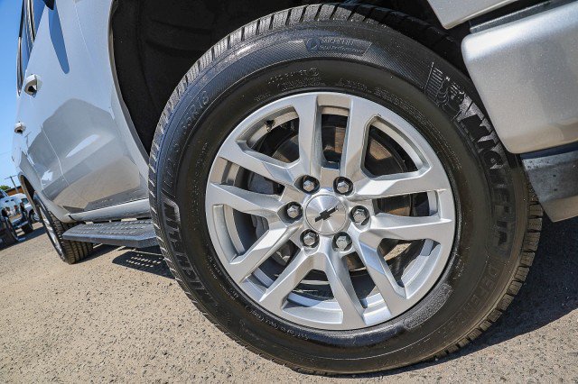 Used 2021 Chevrolet Silverado 1500 RST AWD/4WD image 2