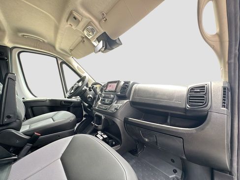 Used 2025 RAM ProMaster 1500 w/ Safety Group FWD image 25
