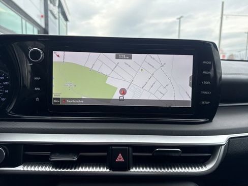 Used 2022 Kia K5 GT-Line image 16