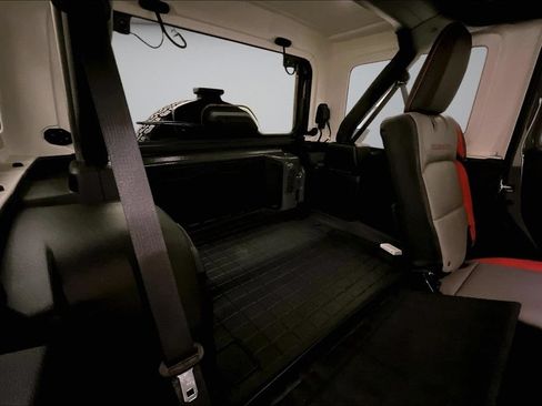 Used 2019 Jeep Wrangler Unlimited Rubicon AWD/4WD image 26