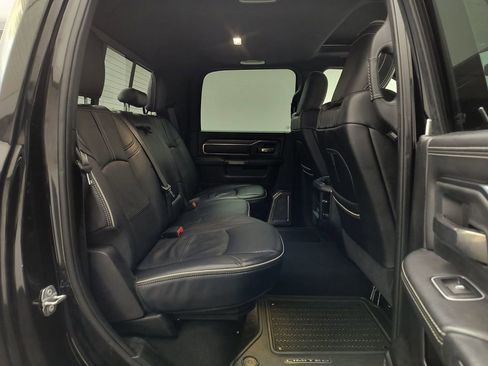 Used 2020 RAM 2500 Limited image 32