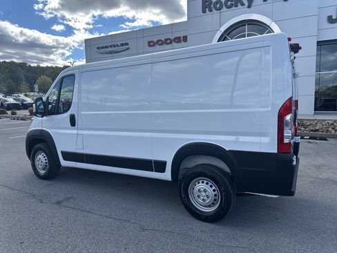 New 2025 RAM ProMaster 1500 w/ Convenience Group FWD image 10