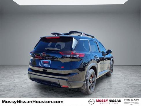 Certified 2026 Nissan Rogue SV w/ Rock Creek Premium Package AWD/4WD image 7