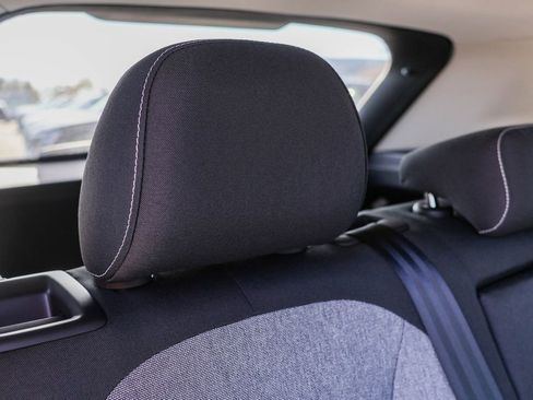 New 2025 Volkswagen Tiguan S image 38