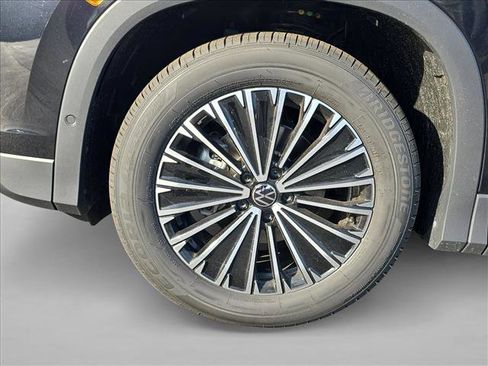 New 2026 Volkswagen Tiguan S image 12