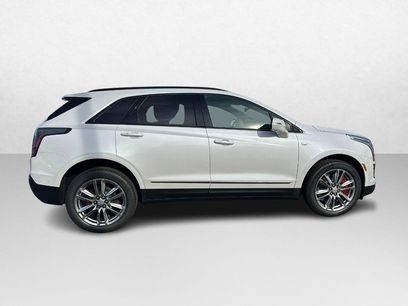 New 2026 Cadillac XT5 Sportv w/ LPO, Floor Liner Package