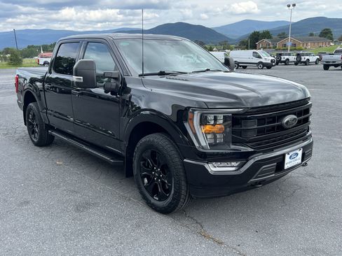 Used 2023 Ford F150 XLT w/ Equipment Group 302A High AWD/4WD image 4