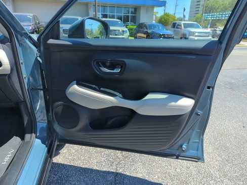 Used 2023 Honda HR-V EX-L image 33