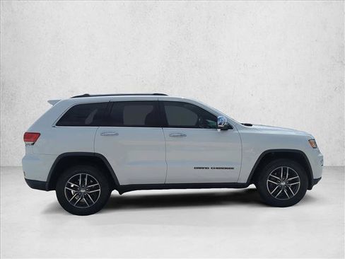 Used 2018 Jeep Grand Cherokee Limited RWD image 4