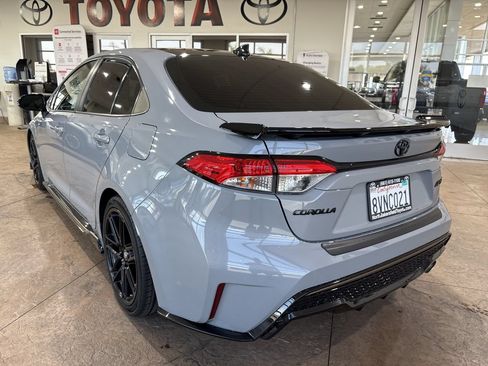 Used 2021 Toyota Corolla SE w/ Carpet Mat Package (TMS) FWD image 8