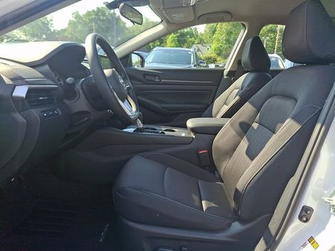 New 2026 Nissan Altima 2.5 SV AWD/4WD image 5