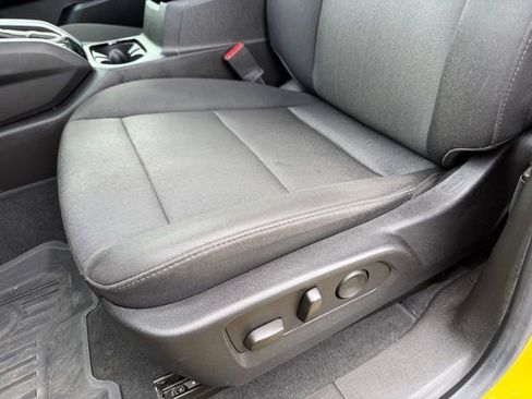 Used 2023 Chevrolet Colorado Trail Boss w/ LPO, Skid Plate Package AWD/4WD image 18