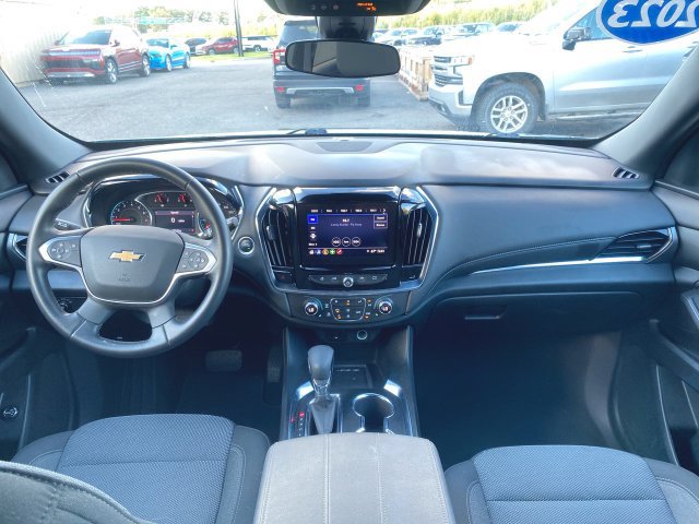 Used 2023 Chevrolet Traverse LT AWD/4WD image 19