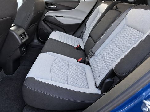 Certified 2024 Chevrolet Equinox LS w/ LS Convenience Package FWD image 22