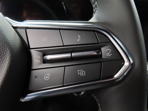 Used 2025 Chevrolet Suburban Premier image 59