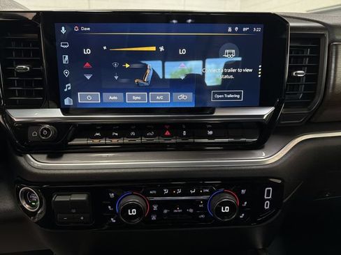 Certified 2024 Chevrolet Silverado 1500 High Country w/ Technology Package AWD/4WD image 19