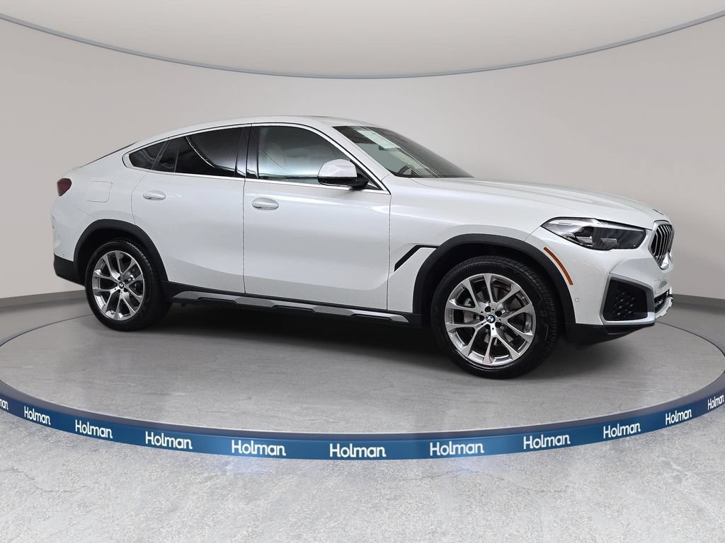 Used 2022 BMW X6 xDrive40i AWD/4WD image 4
