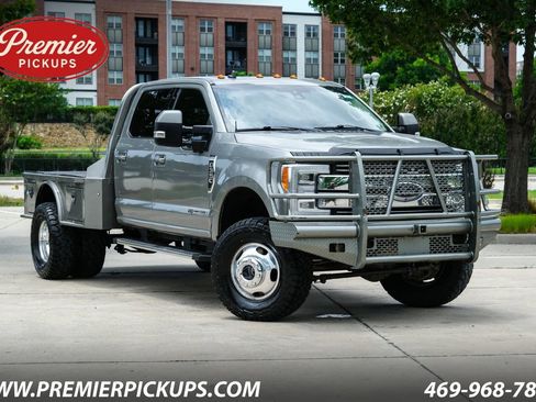 Used 2019 Ford F350 Lariat w/ Lariat Ultimate Package AWD/4WD image 1