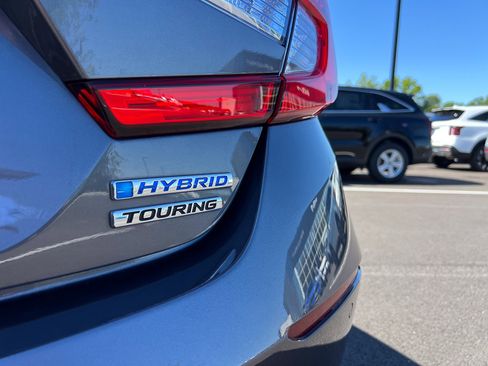 Used 2018 Honda Accord Touring image 5