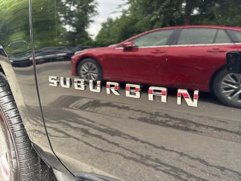 Used 2016 Chevrolet Suburban LT AWD/4WD image 8