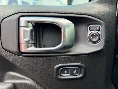 New 2026 Jeep Gladiator Sport image 15