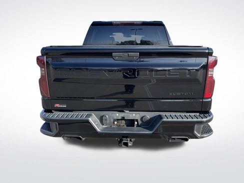 Used 2019 Chevrolet Silverado 1500 Custom Trail Boss w/ Custom Convenience Package image 5