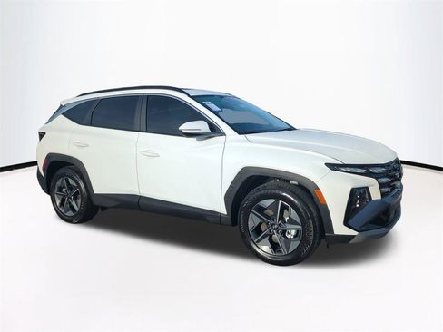 New 2026 Hyundai Tucson SEL image 2